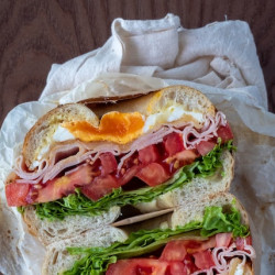 Bagel sandwich