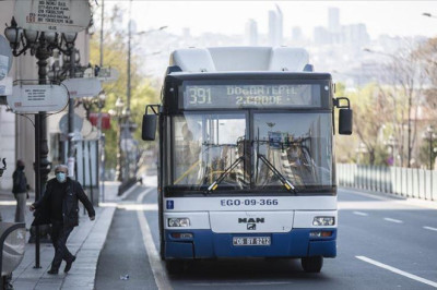 Ankara'da Özel Halk Otobüsleri ve Dolmuşlar Kontak Kapatıyor